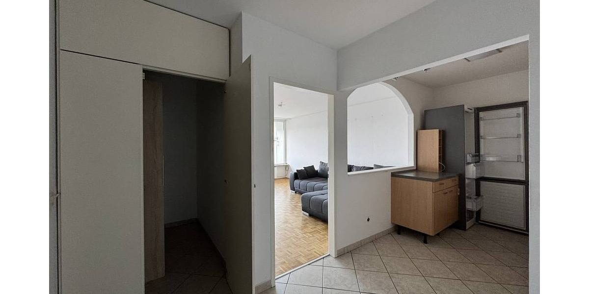 Etagenwohnung Köln Höhenberg - 2 Zimmer, 57 m&sup2;, 180.000&euro; | Angebot:25779465