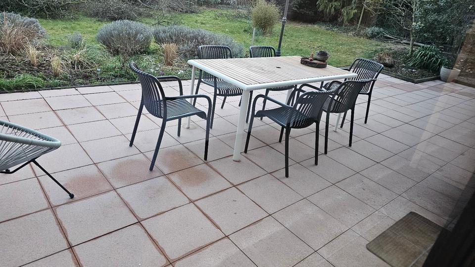 Etagenwohnung Siegburg - 4 Zimmer, 120 m&sup2;, 2.521&euro; | Angebot:25057403