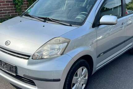 Daihatsu Sirion 150.000 km 2.750 &euro; Köln 50739