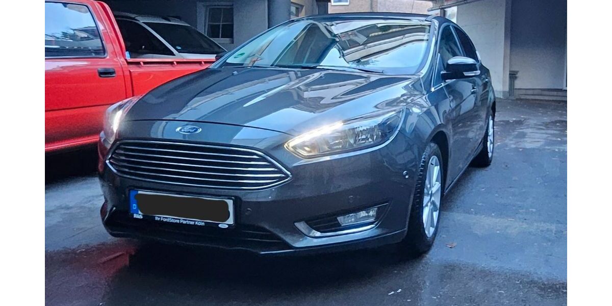 Ford Focus 36.500 km 8.990 &euro; Niehl 50735