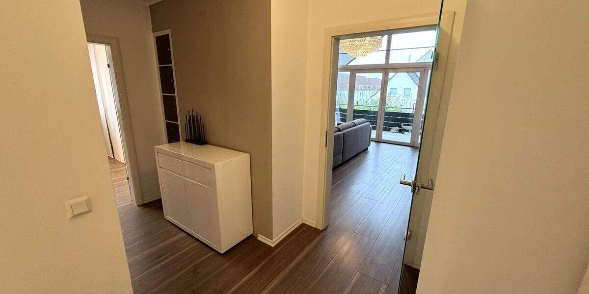 Etagenwohnung Leverkusen Küppersteg - 3 Zimmer, 85 m&sup2;, 329.000&euro; | Angebot:25675623
