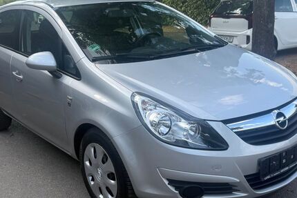 Opel Corsa 90.000 km 4.999 &euro; Düren 52349