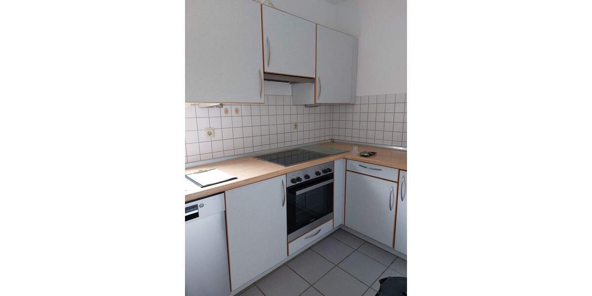 Etagenwohnung Siegburg Dreesch - 2 Zimmer, 61 m&sup2;, 785&euro; | Angebot:25726433