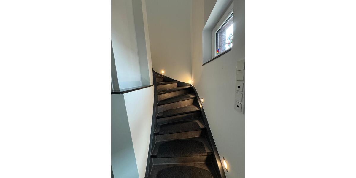 Einfamilienhaus Köln Chorweiler - 4 Zimmer, 110 m&sup2;, 1.800&euro; | Angebot:26682769