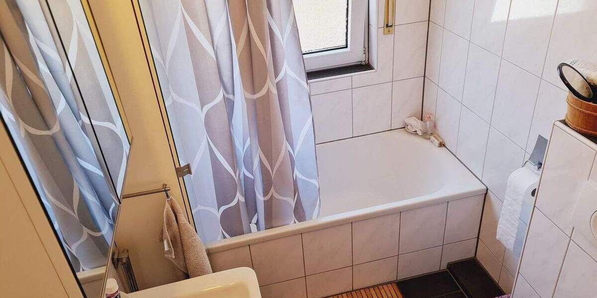 Etagenwohnung Köln / Weiden Weiden - 2 Zimmer, 57 m&sup2;, 269.000&euro; | Angebot:25695635