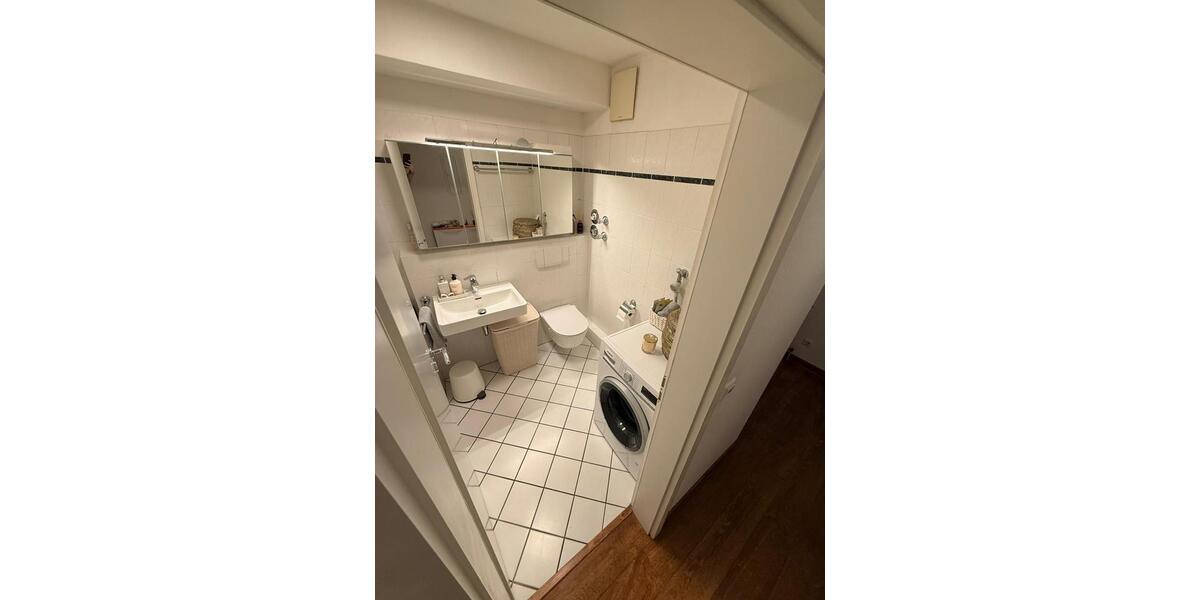 Etagenwohnung Köln Rodenkirchen - 3 Zimmer, 70 m&sup2;, 1.850&euro; | Angebot:26045520