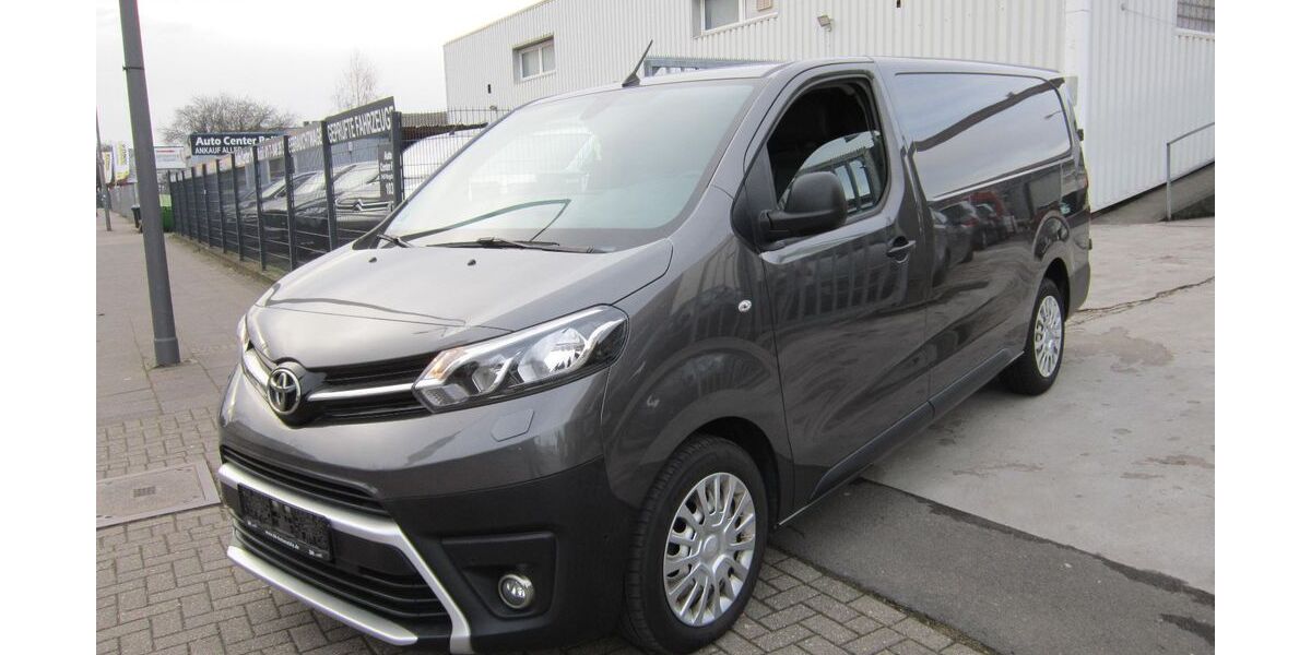 Toyota Proace (Verso) 148.000 km 14.990 &euro; Köln 51105
