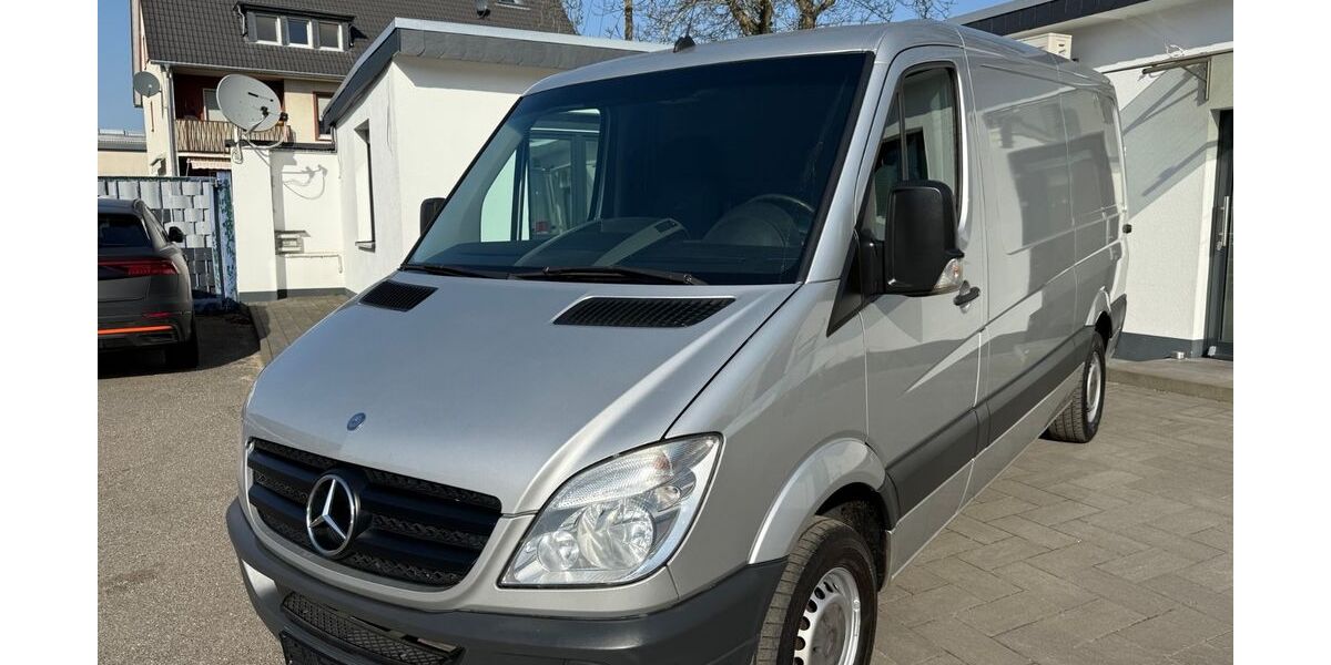 Mercedes-Benz Sprinter 281.101 km 8.880 &euro; Hürth bei Köln 50354
