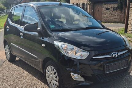 Hyundai i10 82.000 km 3.950 &euro; Euskirchen 53881