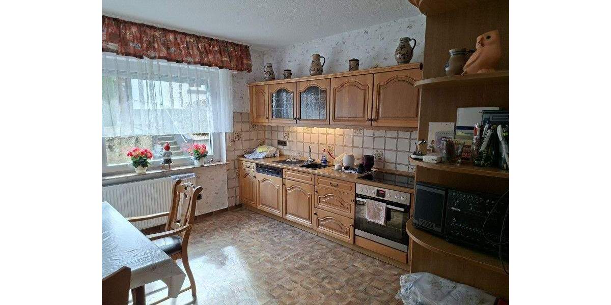 Doppelhaushälfte Bornheim - 7 Zimmer, 162 m&sup2;, 358.000&euro; | Angebot:26107543