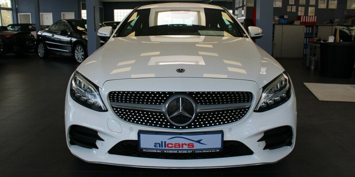 Mercedes-Benz C 180 Coupe 9G-TRONIC AMG Line 129.338 km 23.980 &euro; Euskirchen 53881