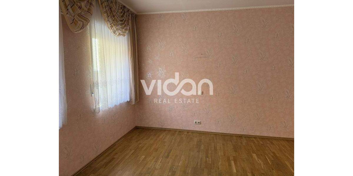 Etagenwohnung Erftstadt Lechenich - 3 Zimmer, 96 m&sup2;, 284.000&euro; | Angebot:25774649