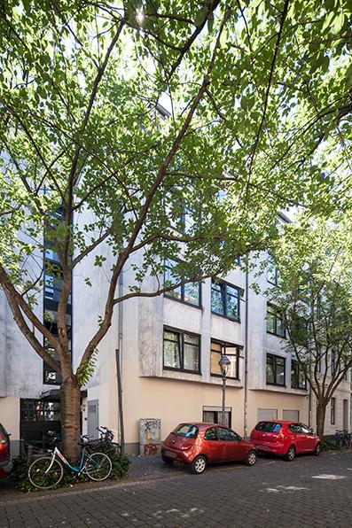 Etagenwohnung Bonn - 1 Zimmer, 23 m&sup2;, 415&euro; | Angebot:26107010