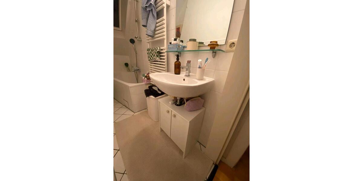 Dachgeschoßwohnung Köln Lindenthal - 1 Zimmer, 34 m&sup2;, 233.000&euro; | Angebot:25992672