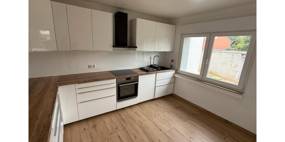 Reihenhaus Kerpen - 5 Zimmer, 130 m&sup2;, 1.850&euro; | Angebot:25905813