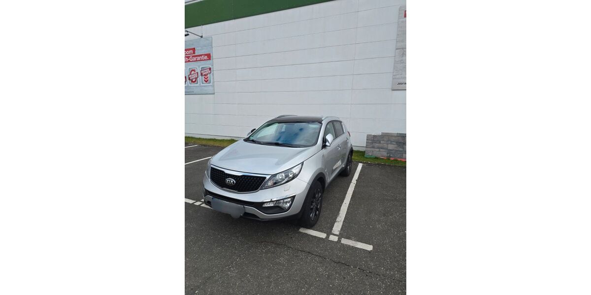 Kia Sportage 130.000 km 9.600 &euro; Köln 50968
