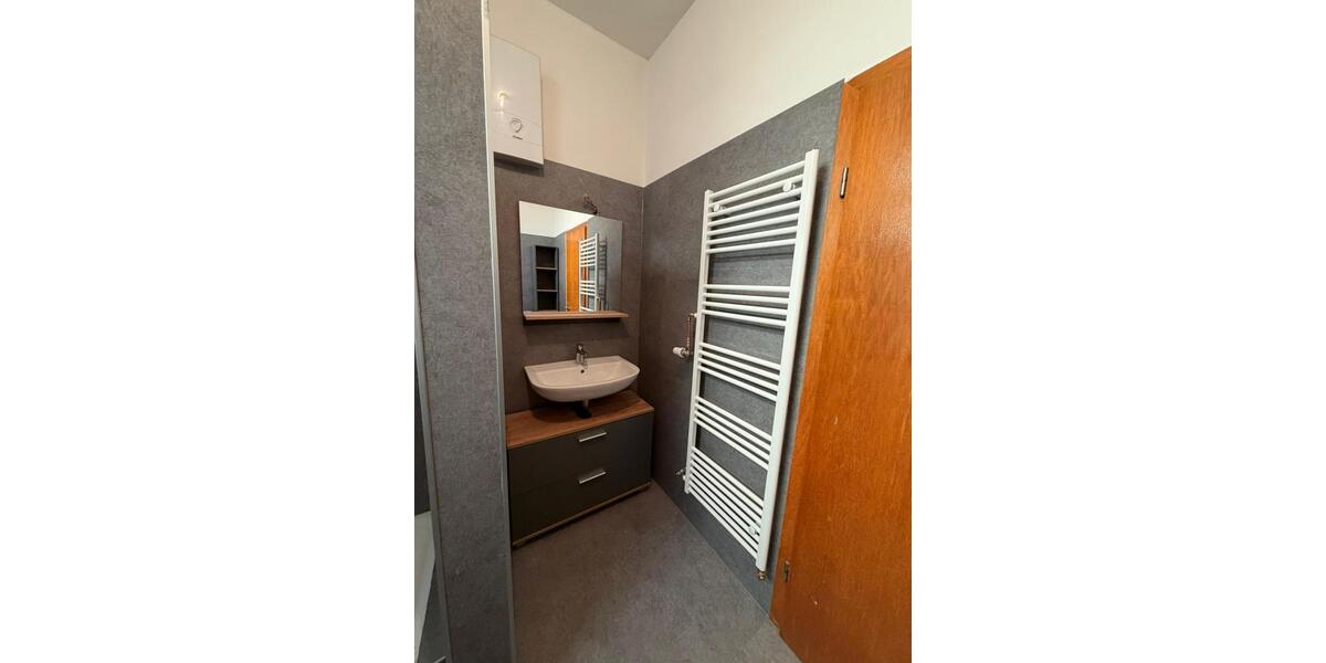 Etagenwohnung Köln Kalk - 3 Zimmer, 78 m&sup2;, 592&euro; | Angebot:26048104