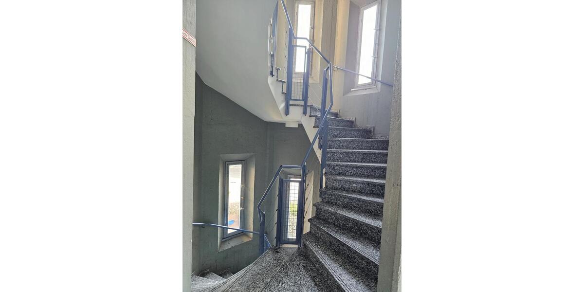 Dachgeschoßwohnung Frechen - 4 Zimmer, 94 m&sup2;, 410.000&euro; | Angebot:25772336