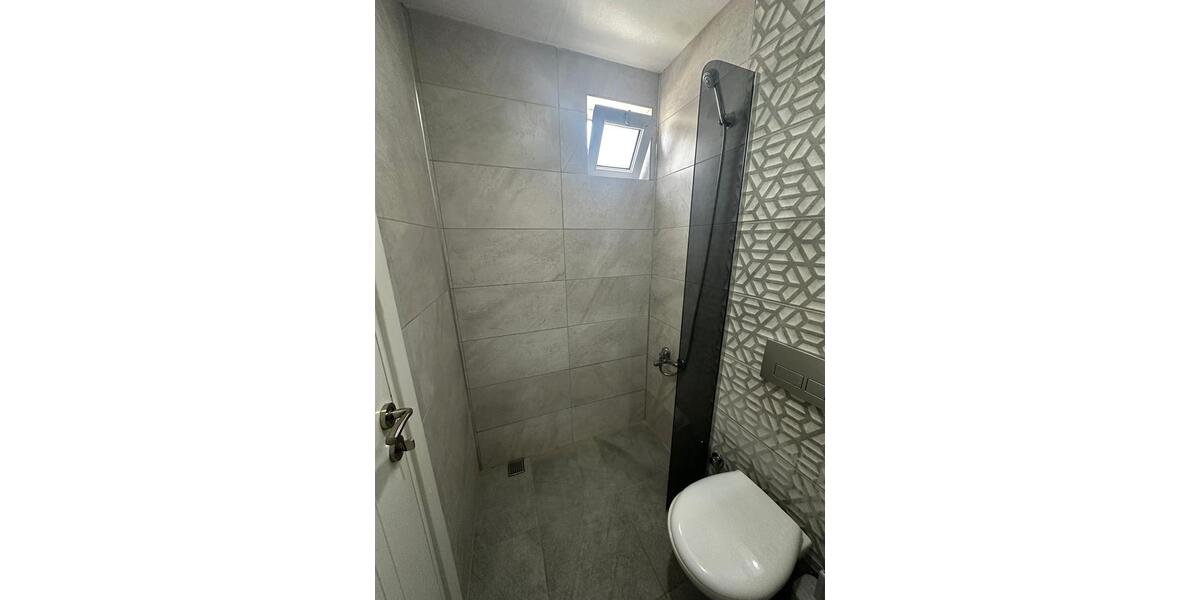 Einfamilienhaus Köln Mülheim - 4 Zimmer, 195 m&sup2;, 199.000&euro; | Angebot:25304635