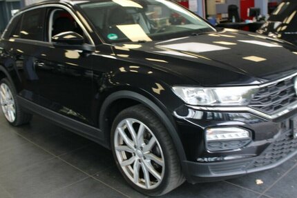 VW T-Roc 1.0 TSI OPF 81.165 km 13.980 &euro; Euskirchen 53881