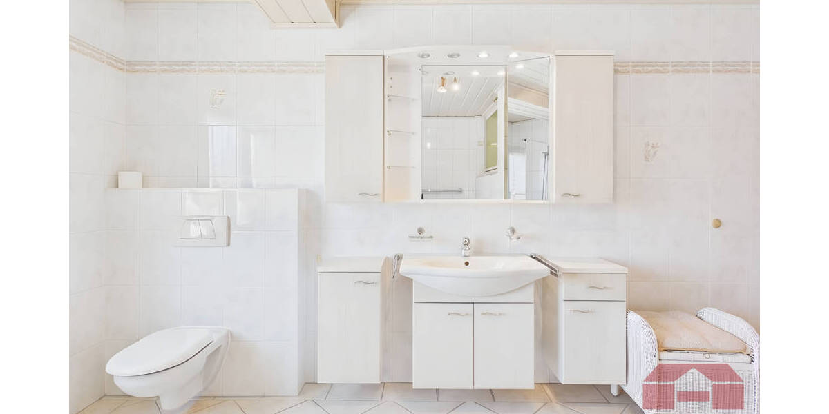 Reihenmittelhaus Zülpich / Ülpenich Ülpenich - 5 Zimmer, 118 m&sup2;, 225.000&euro; | Angebot:25984951