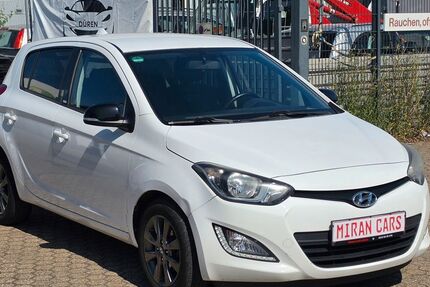 Hyundai i20 141.490 km 3.850 &euro; Düren 52353
