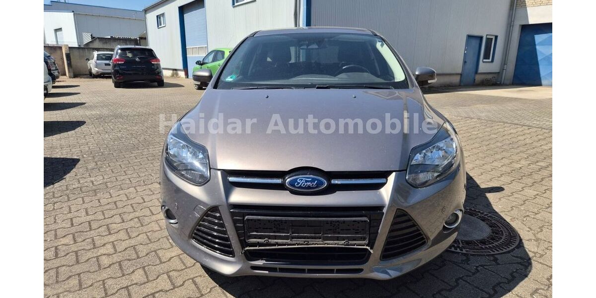 Ford Focus 141.674 km 1.990 &euro; Mechernich 53894