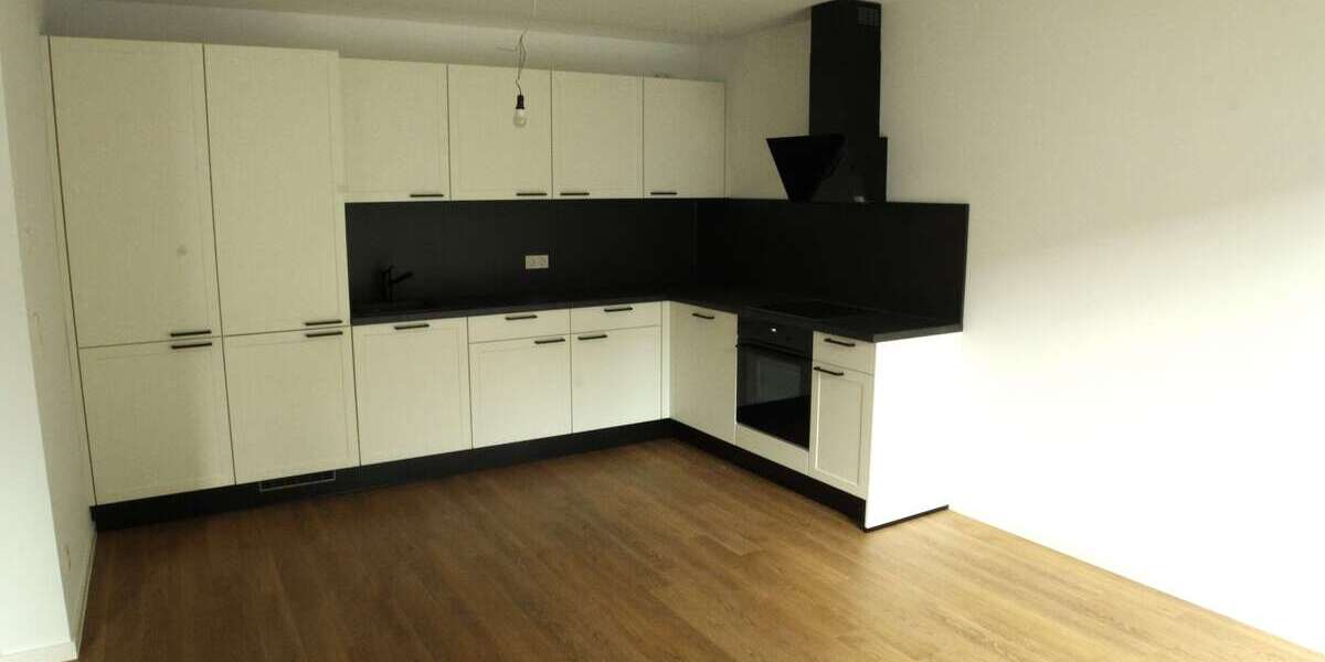 Etagenwohnung Köln Kalk - 3 Zimmer, 77 m&sup2;, 1.468&euro; | Angebot:25887039