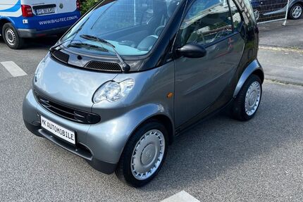 Smart ForTwo 18.000 km 2.990 &euro; Köln 50735