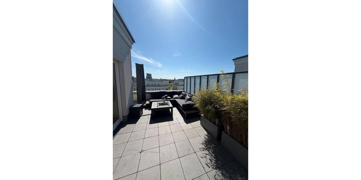Einfamilienhaus Köln Rodenkirchen - 3.5 Zimmer, 180 m&sup2;, 4.000&euro; | Angebot:26512687