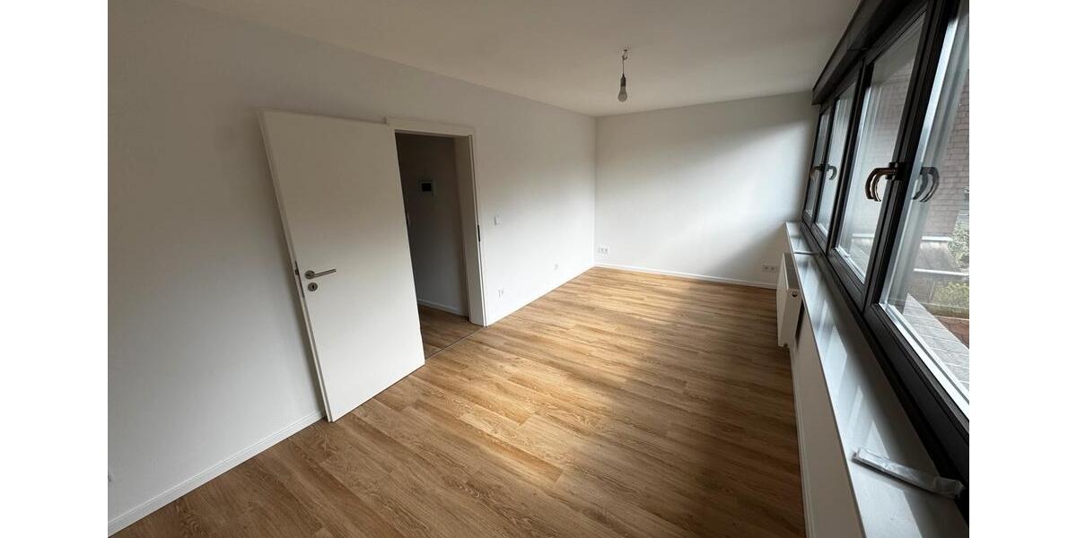 Reihenhaus Lohmar - 6 Zimmer, 170 m&sup2;, 2.550&euro; | Angebot:26345389
