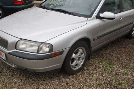 Volvo S80 240.000 km 1.650 &euro; Bonn 53175