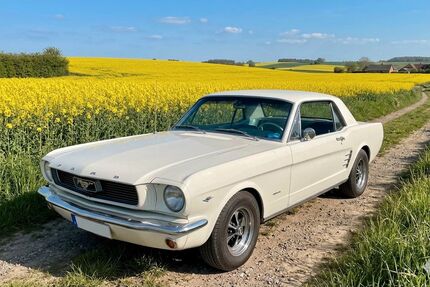 Ford Mustang 83.400 km 25.500 &euro; Kerpen 50171