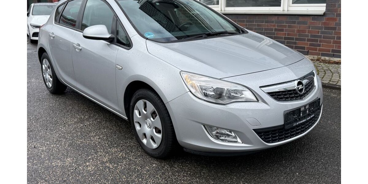 Opel Astra 158.100 km 4.499 &euro; Bonn 53127