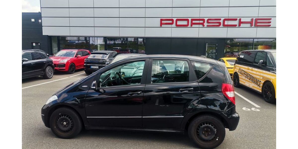 Mercedes-Benz A 180 246.000 km 4.999 &euro; Köln 50933