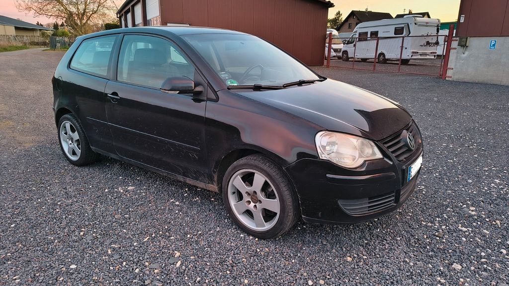 VW Polo 385.000 km 2.399 &euro; Rheinbach 53359
