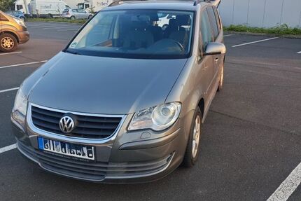 VW Touran 225.948 km 1.700 &euro; Pulheim 50259