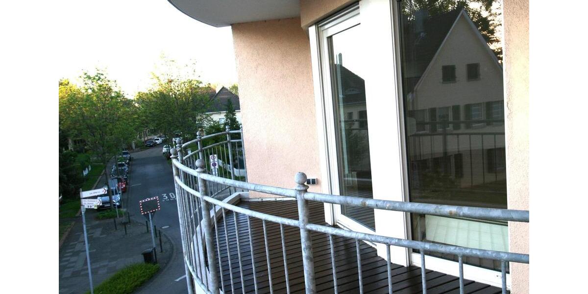 Etagenwohnung Leverkusen - 2 Zimmer, 71 m&sup2;, 1.000&euro; | Angebot:26633962