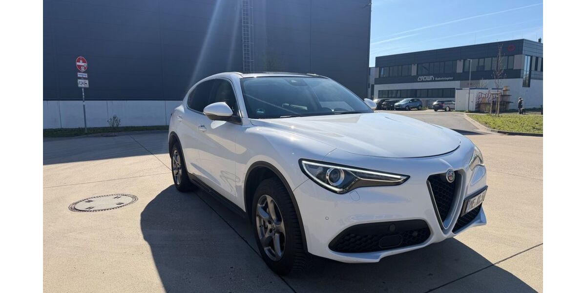 Alfa Romeo Stelvio 108.880 km 19.500 &euro; Pulheim 50258