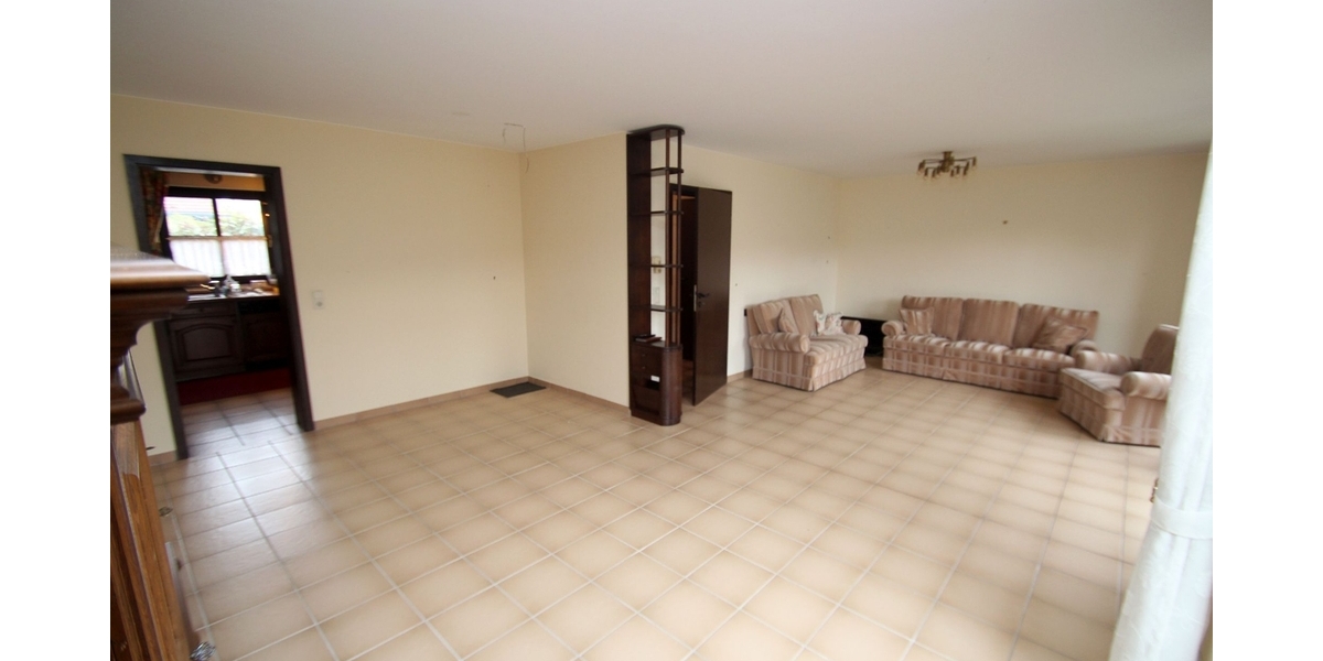 Mit 3D: Attraktives Reihenmittelhaus mit Garten und Carport – ideal für Familien - Reihenmittelhaus Meckenheim | Angebot:25269336