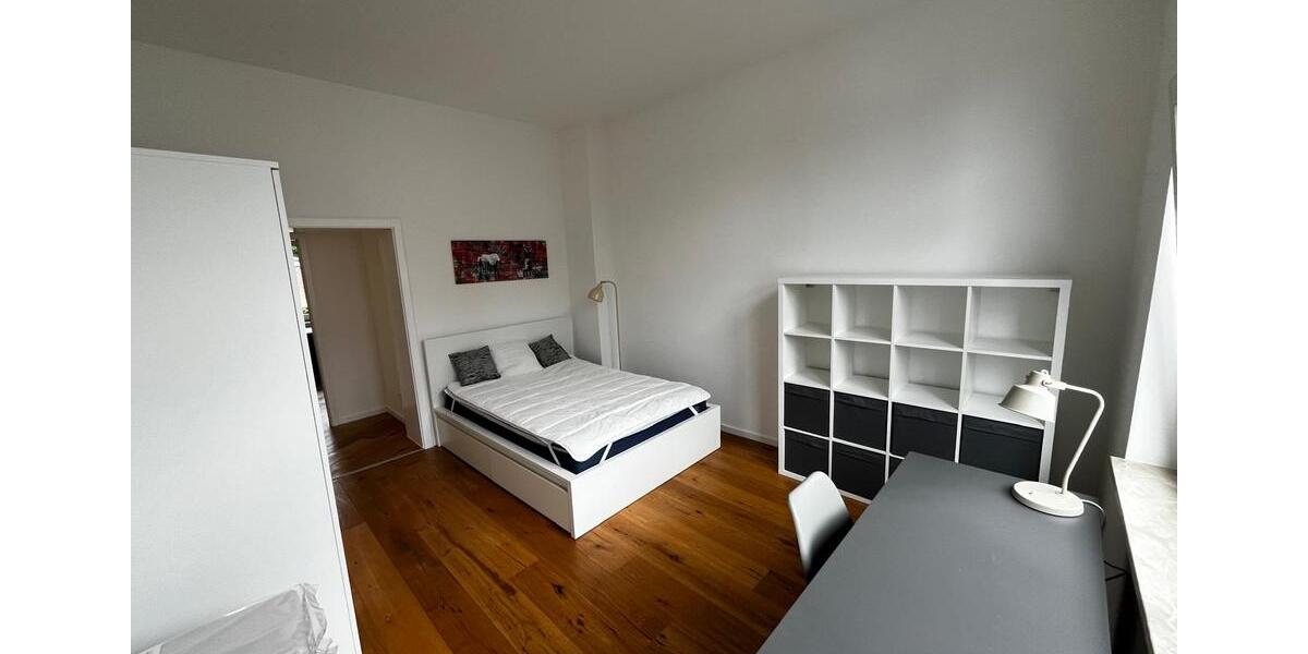 Etagenwohnung Köln Ehrenfeld - 1 Zimmer, 14 m&sup2;, 605&euro; | Angebot:26680357