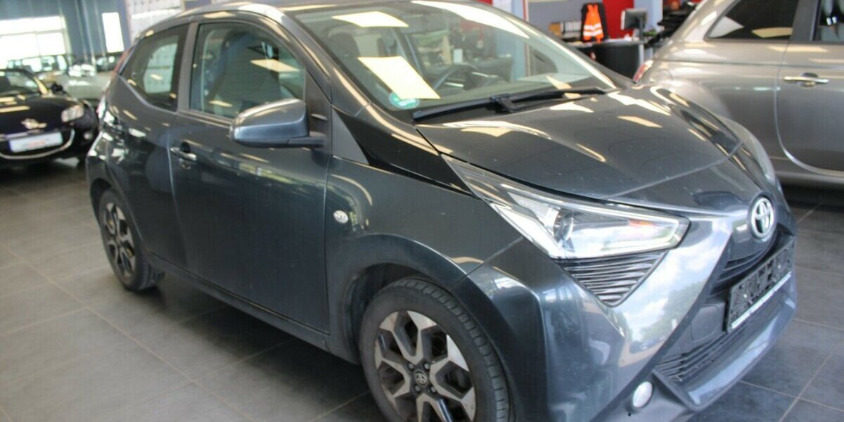 Toyota Aygo 1.0 5-Türig - Klima - 115.062 km 6.980 &euro; Euskirchen 53881