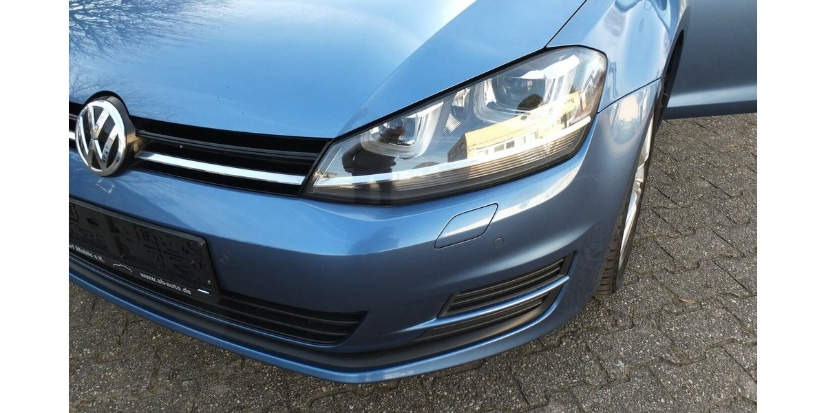 VW Golf VII COMFORTLINE PANORAMADACH KLIMAAUTOMATIK 1 150.000 km 9.908 &euro; Köln 50858