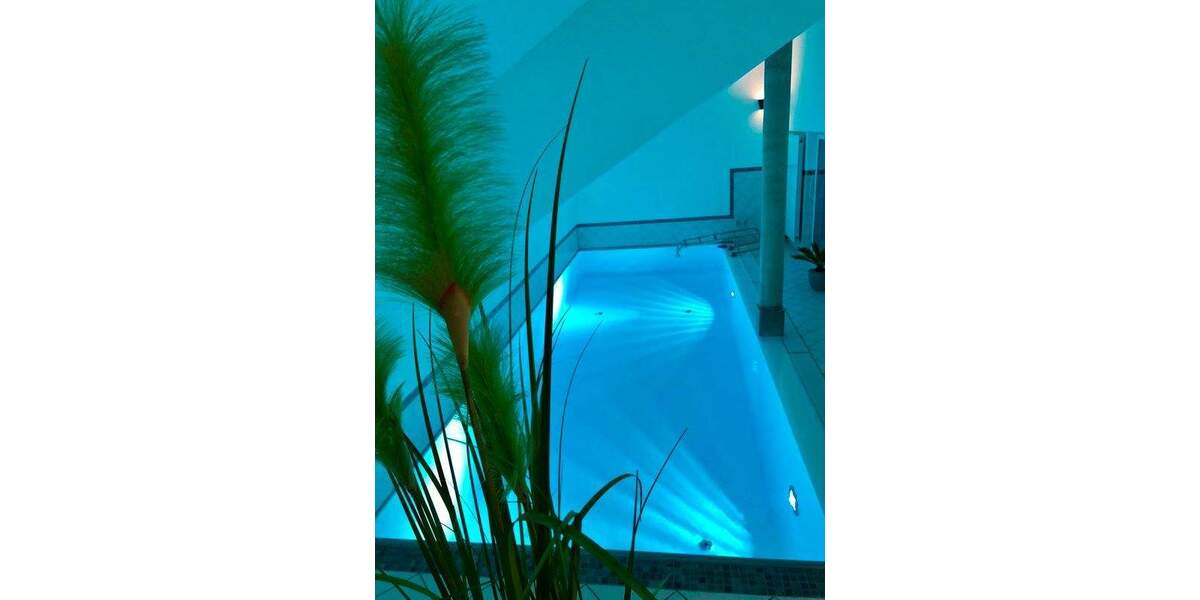 Einfamilienhaus Düren Berzbuir - 9 Zimmer, 450 m&sup2;, 1.390.000&euro; | Angebot:25802723