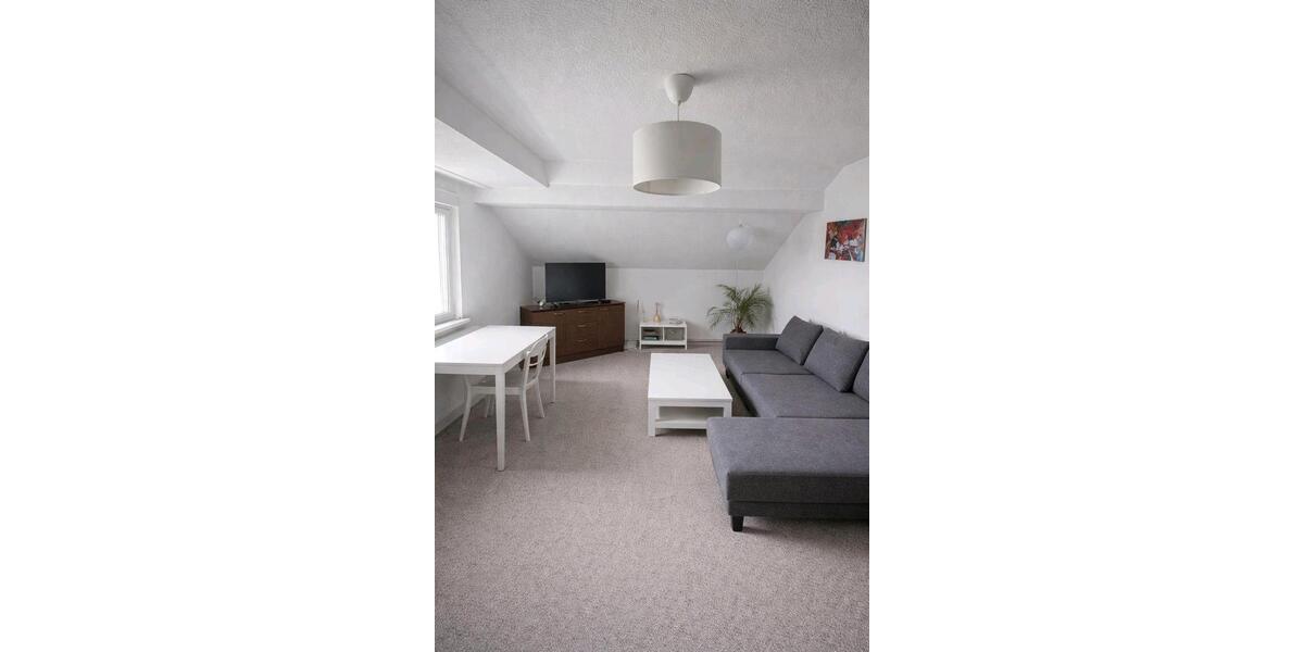 Dachgeschoßwohnung Leverkusen Schlebusch - 2 Zimmer, 49 m&sup2;, 610&euro; | Angebot:26048903