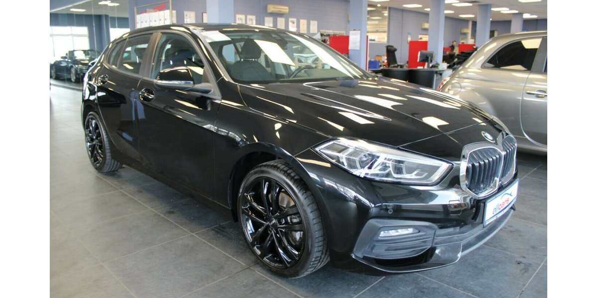 BMW 118 118i Aut.Advantage - Navi - LED -SHZ - PDC - 75.800 km 18.780 &euro; Euskirchen 53881