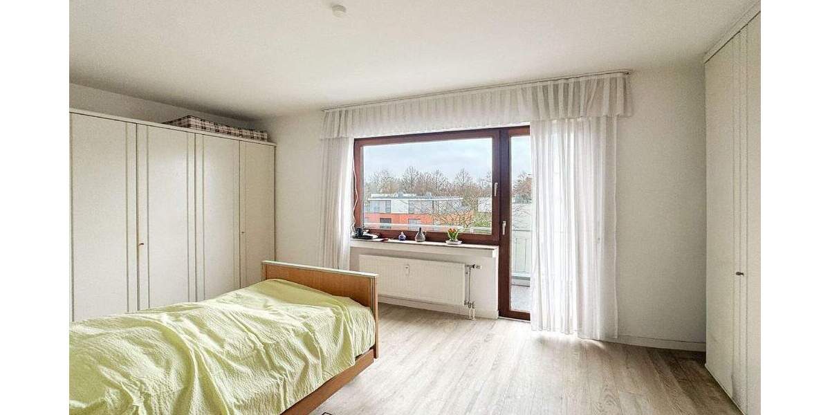 Etagenwohnung Bonn Rüngsdorf - 4 Zimmer, 133 m&sup2;, 457.000&euro; | Angebot:25803186