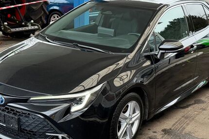 Toyota Corolla 166.158 km 17.000 &euro; Köln 51065
