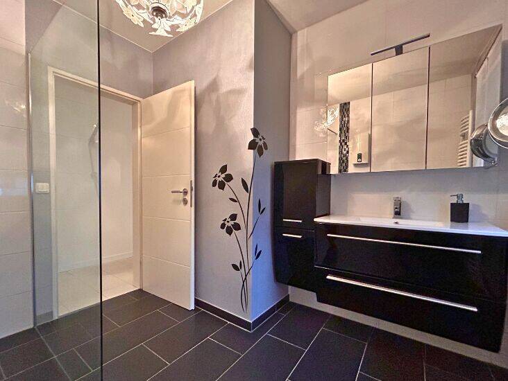 Bungalow Erftstadt Bliesheim - 6 Zimmer, 120 m&sup2;, 465.000&euro; | Angebot:26474645