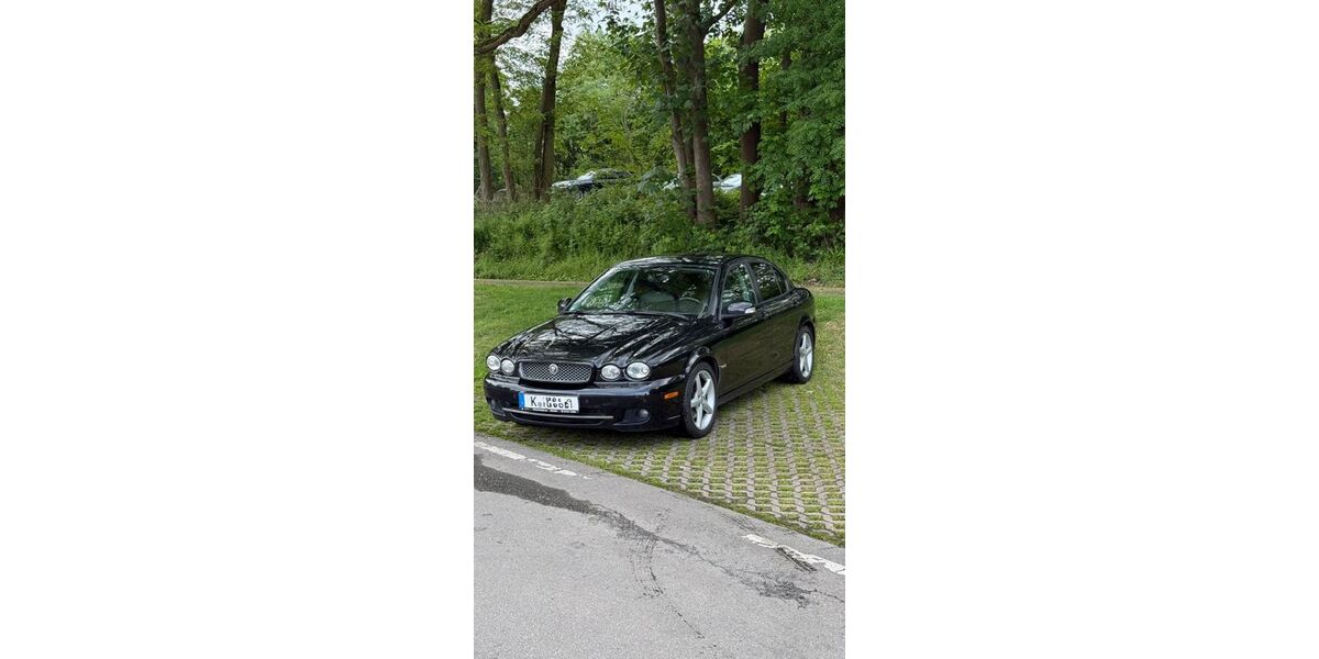Jaguar X-Type 218.000 km 3.100 &euro; Köln 50829